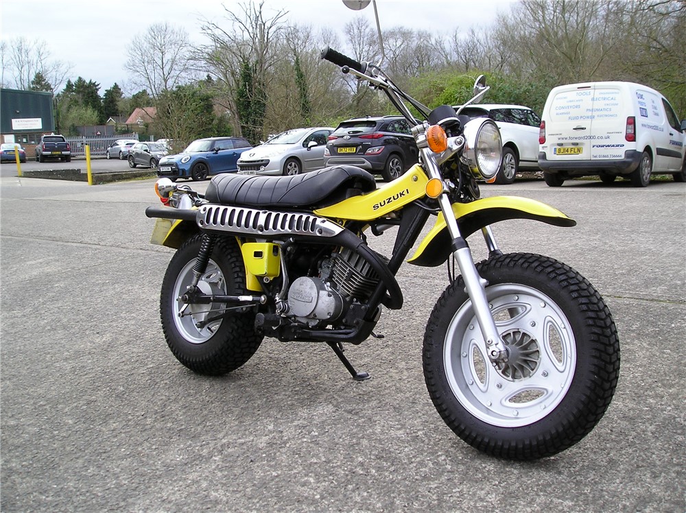 Suzuki rv 125 van van 1974 hotsell