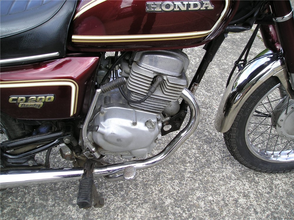 Oxford Classic Motorcycles Motorcycles and Motorbikes from the 1960 s 70 s and 80 s