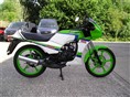 AR 125